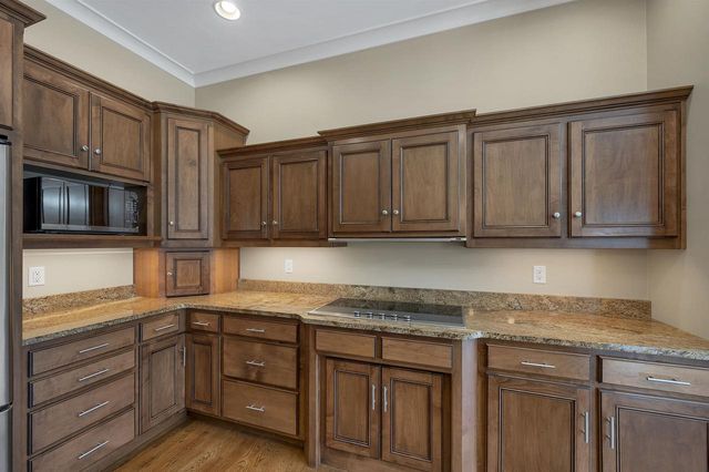 3335 LANGDON STREET, Green Bay, WI 54311