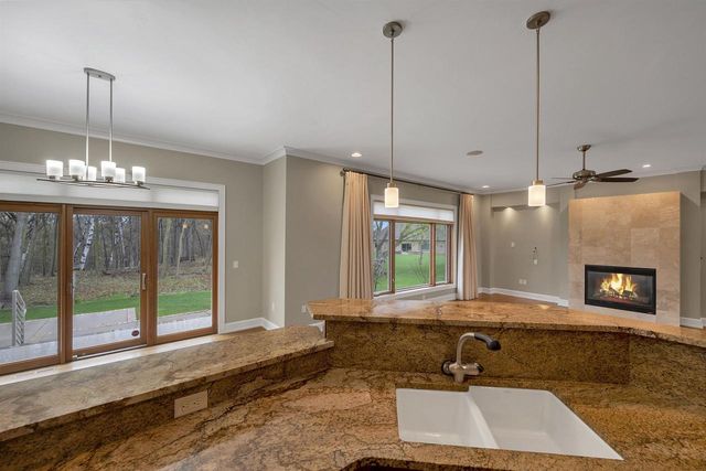 3335 LANGDON STREET, Green Bay, WI 54311