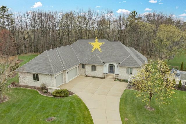 3335 LANGDON STREET, Green Bay, WI 54311
