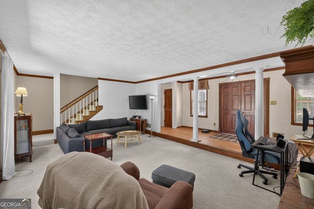 2220 Valley Creek Circle, Snellville, GA 30078