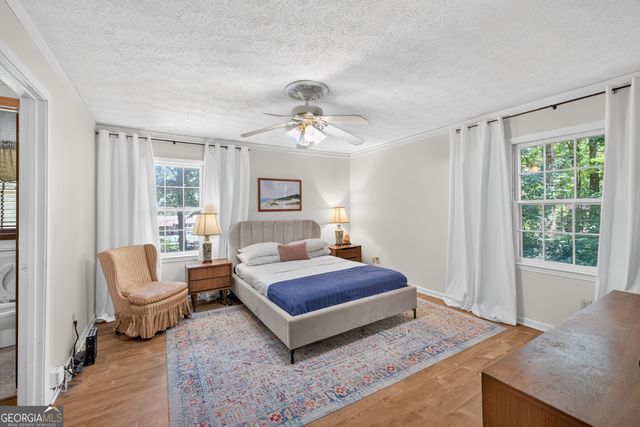 2220 Valley Creek Circle, Snellville, GA 30078