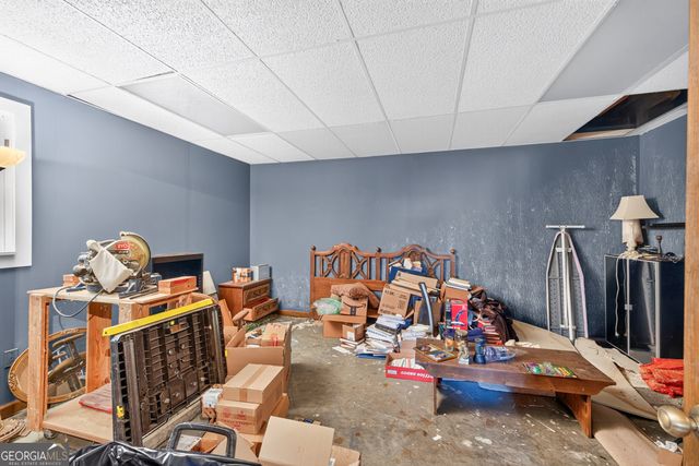 2220 Valley Creek Circle, Snellville, GA 30078