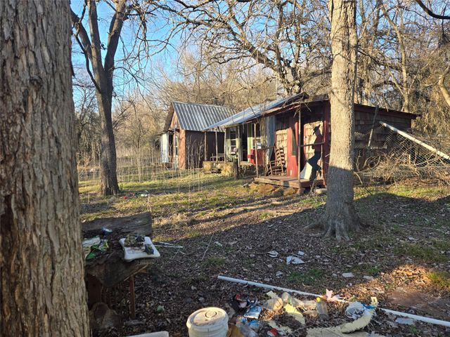 4356 Southern Oaks Road, Cleburne, TX 76031