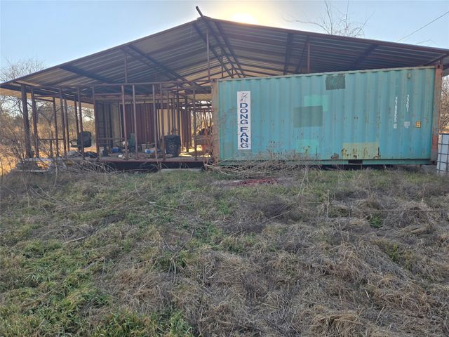 4356 Southern Oaks Road, Cleburne, TX 76031