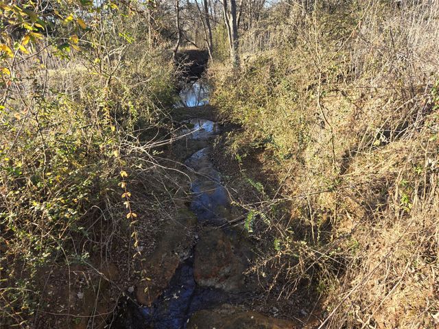 4356 Southern Oaks Road, Cleburne, TX 76031