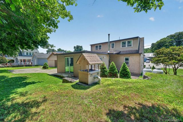 221 1st Street, Buchanan, NY 10511