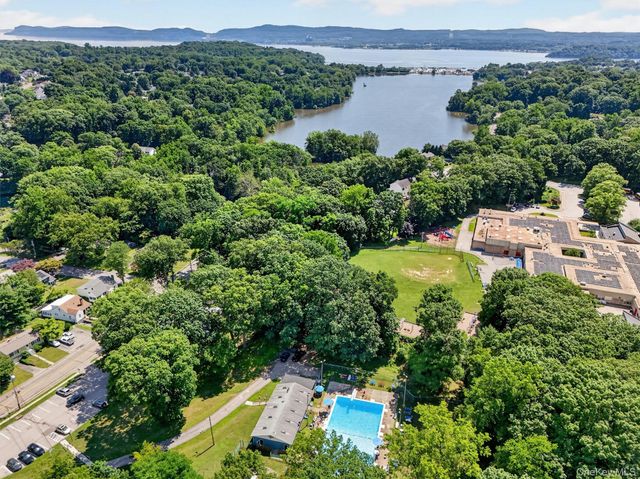 221 1st Street, Buchanan, NY 10511