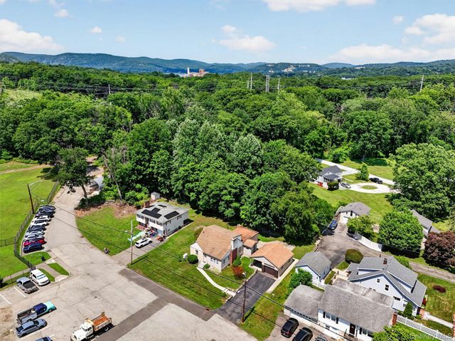 221 1st Street, Buchanan, NY 10511