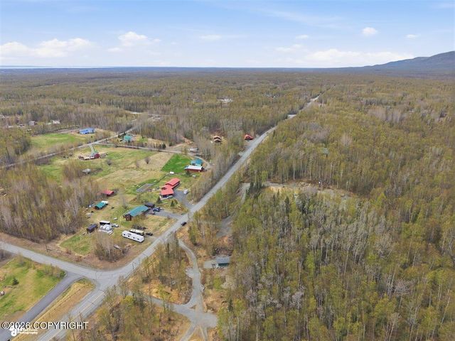 9445 E Boyd Road, Palmer, AK 99645