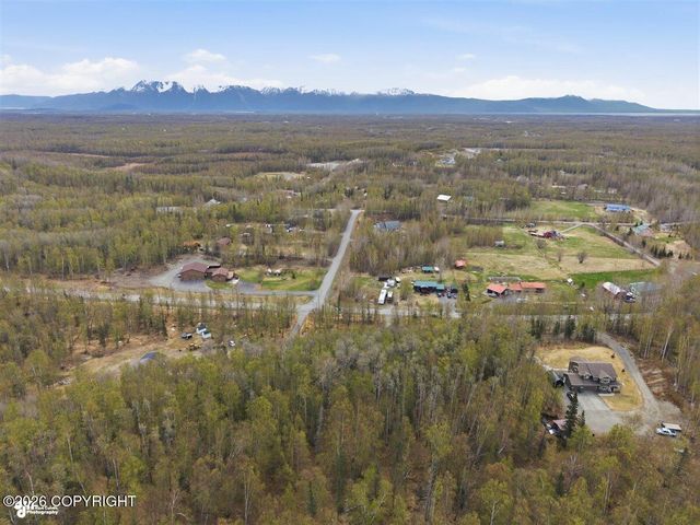 9445 E Boyd Road, Palmer, AK 99645