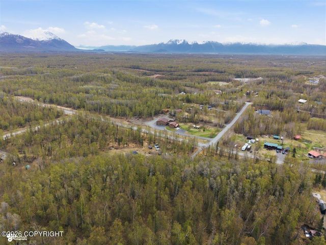 9445 E Boyd Road, Palmer, AK 99645