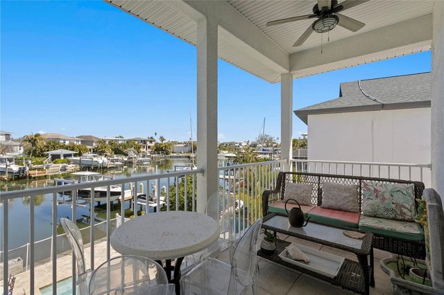 1867 BAYOU GRANDE BOULEVARD NE, St Petersburg, FL 33703