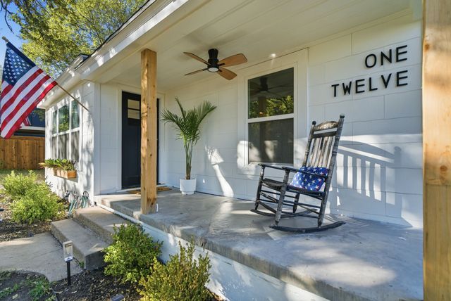 112 W Akard Street, Weatherford, TX 76086