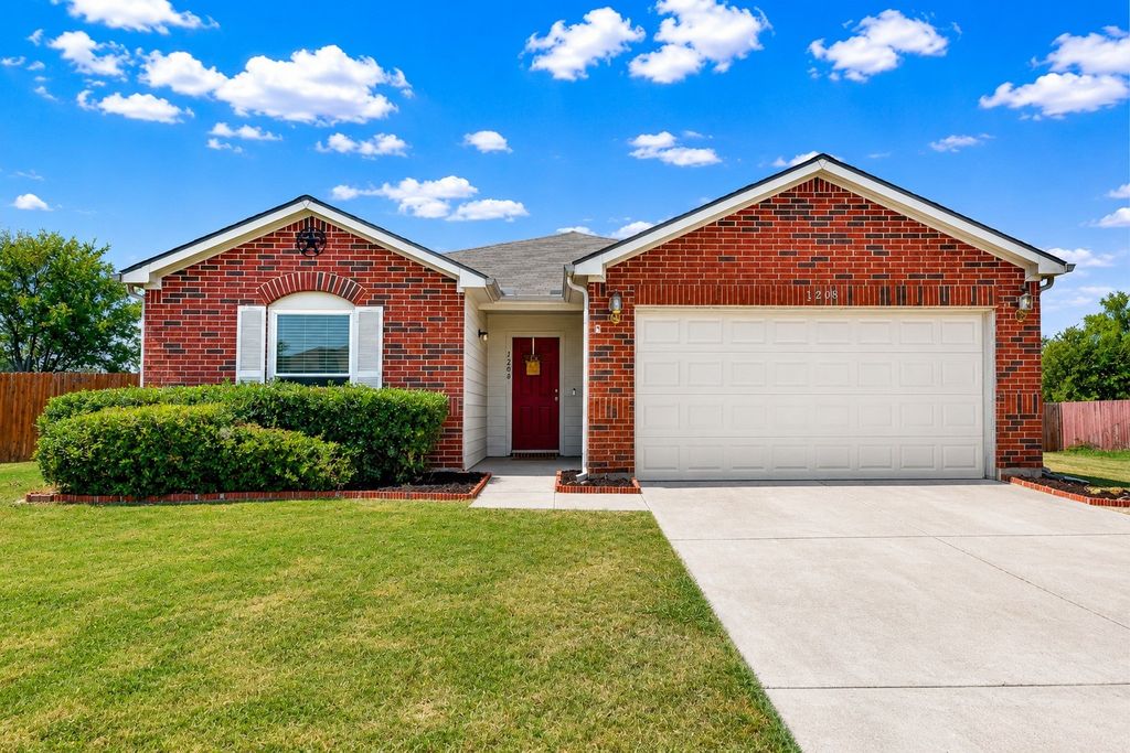 1208 Feather Crest Drive, Krum, TX 76249 — exterior