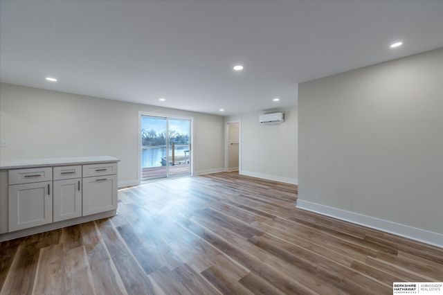 2040 Platteview Drive, Cedar Creek, NE 68016