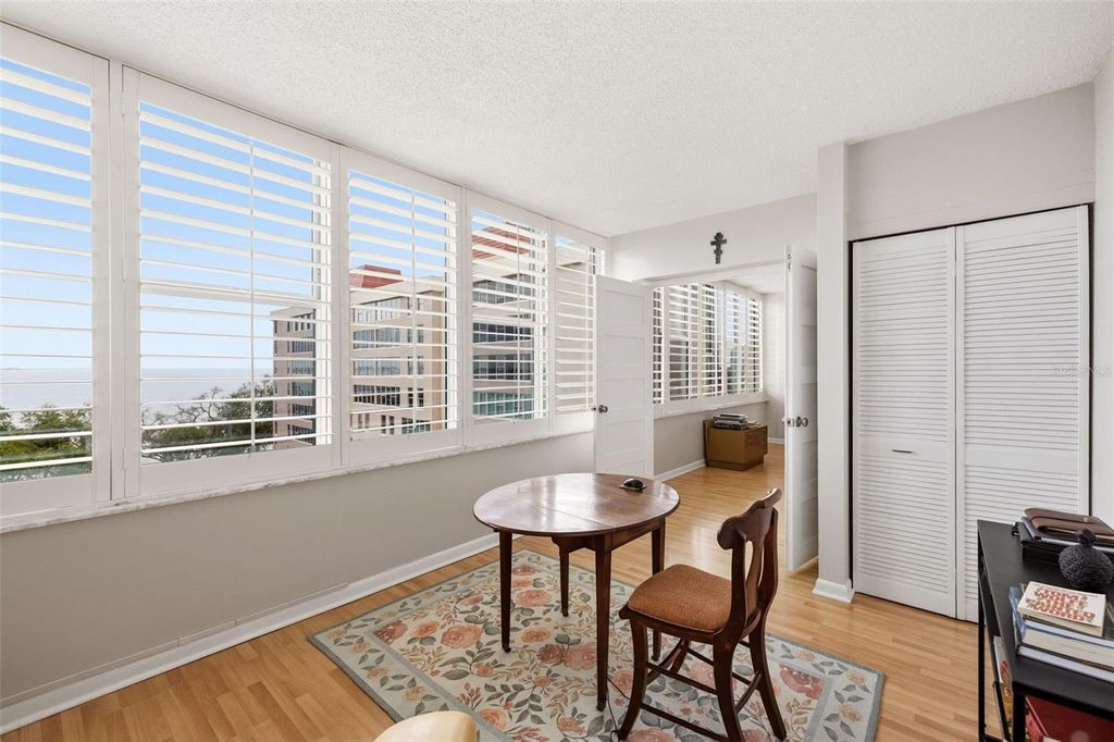 Image 18 of property listing at 2403 S ARDSON PLACE 702B, Tampa, FL 33629