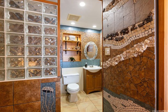 92-905 Hame Place 19203, Kapolei, HI 96707