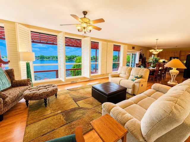 3150 Indian Point Drive, Ellston, IA 50074