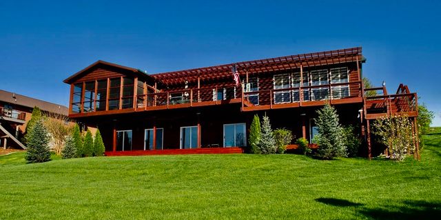 3150 Indian Point Drive, Ellston, IA 50074