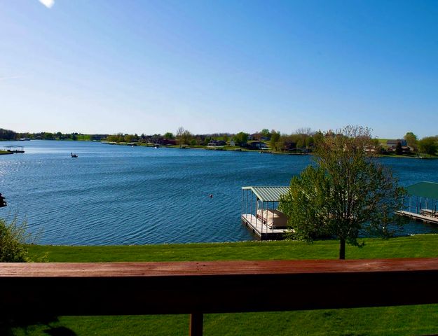 3150 Indian Point Drive, Ellston, IA 50074