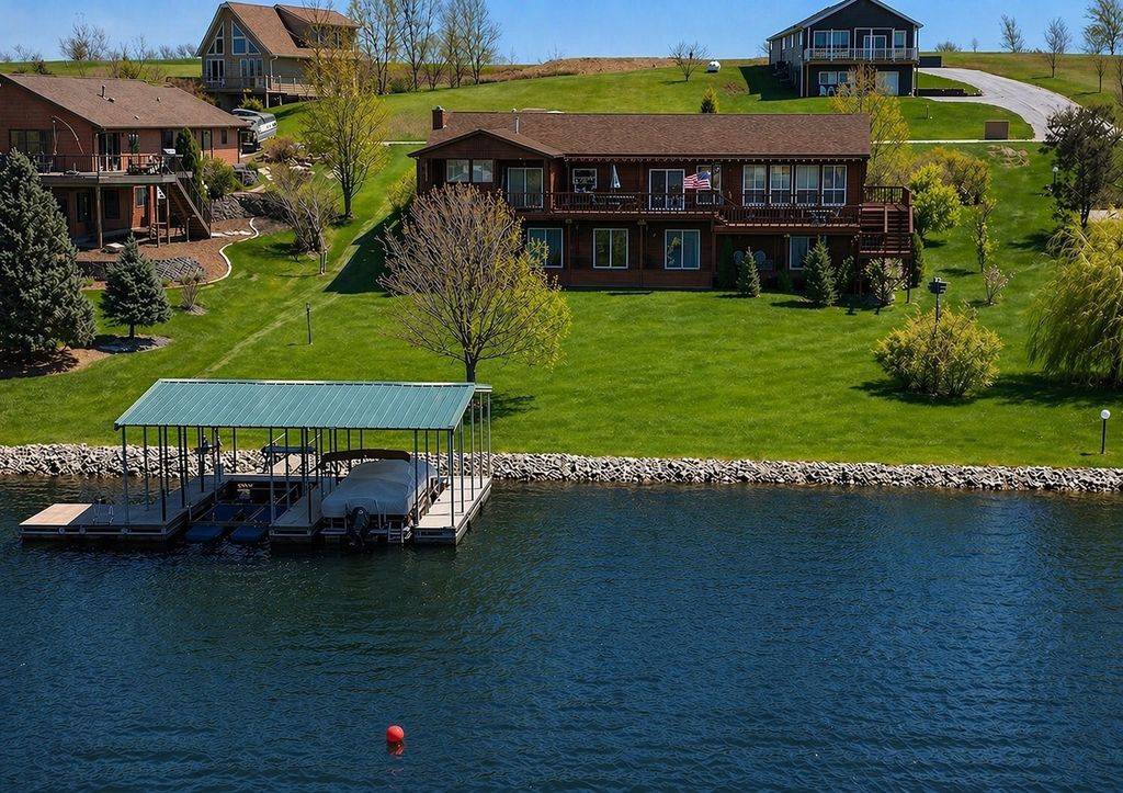 3150 Indian Point Drive, Ellston, IA 50074
