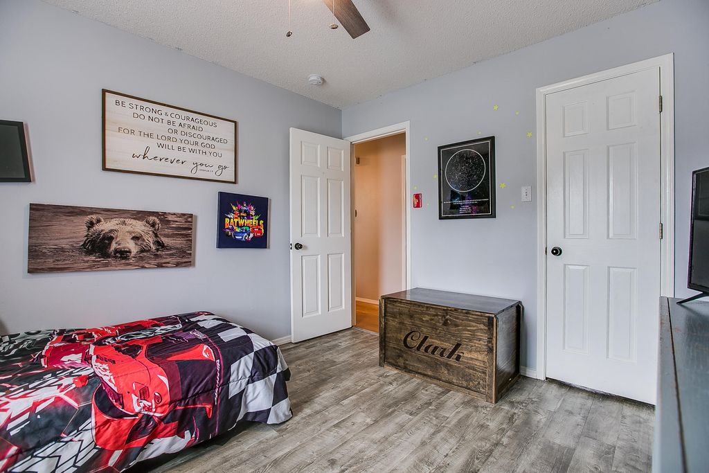 Image 10 of property listing at 1228 June Lane, San Angelo, TX 76905