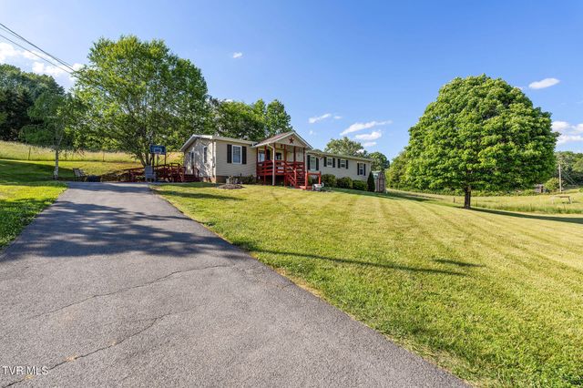 1025 Old Boones Creek Road, Jonesborough, TN 37659