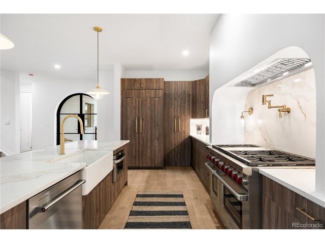 43 Albion St, Denver, CO 80220