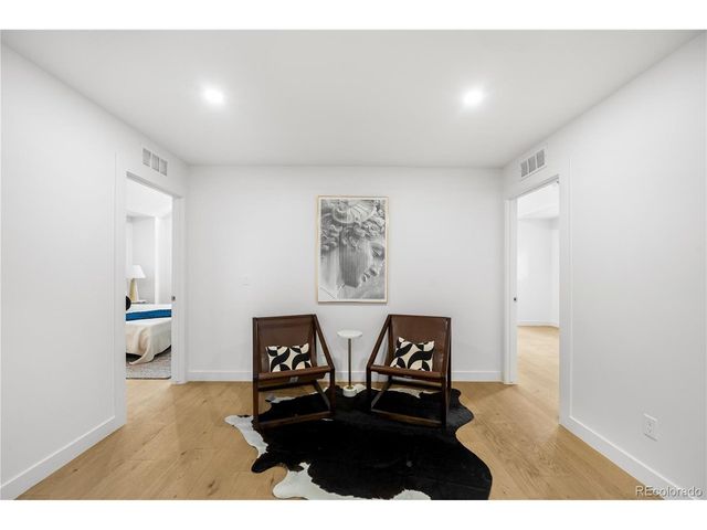 43 Albion St, Denver, CO 80220