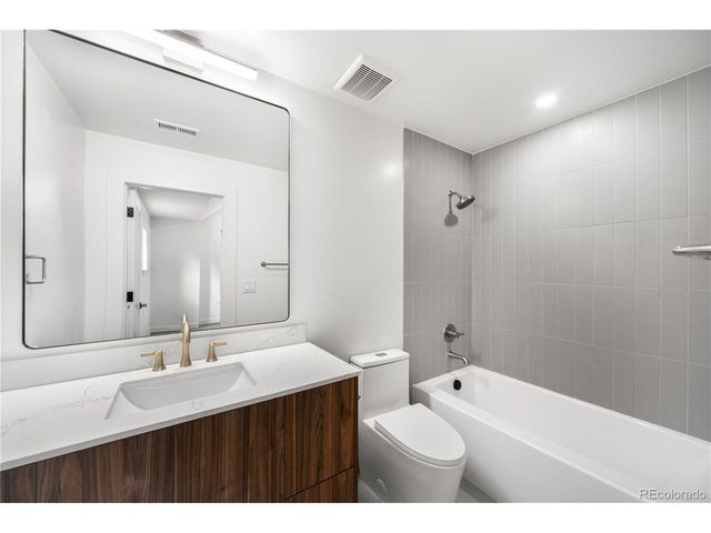 43 Albion St, Denver, CO 80220