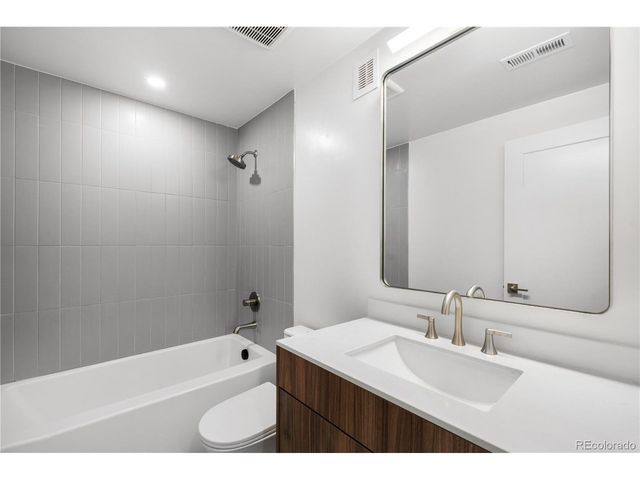 43 Albion St, Denver, CO 80220