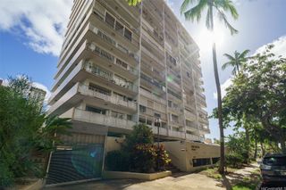 419 Keoniana Street 305, Honolulu, HI 96815