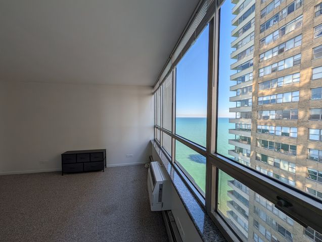 6171 N Sheridan Road 1412, Chicago, IL 60660