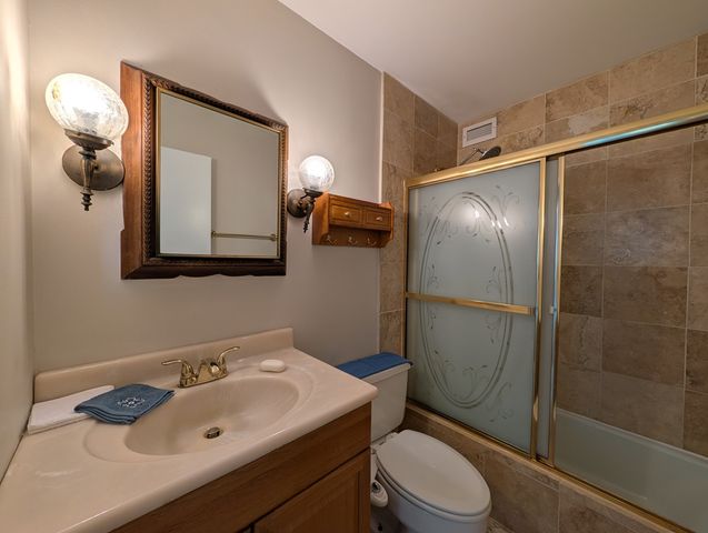 6171 N Sheridan Road 1412, Chicago, IL 60660