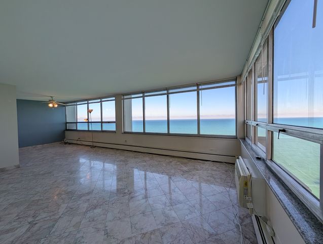 6171 N Sheridan Road 1412, Chicago, IL 60660