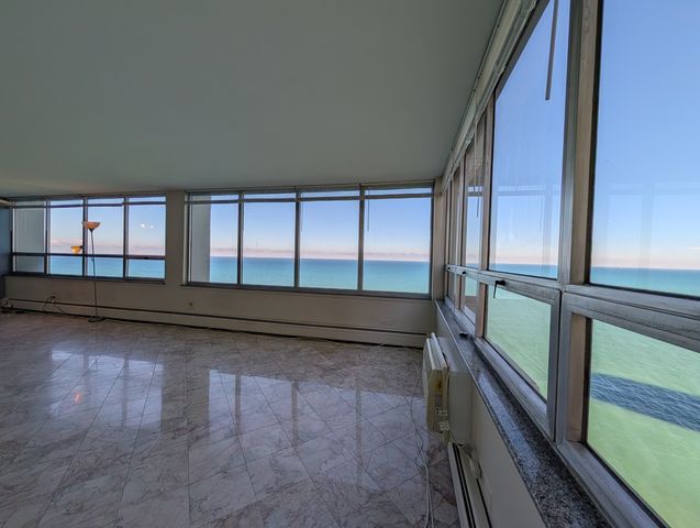 6171 N Sheridan Road 1412, Chicago, IL 60660