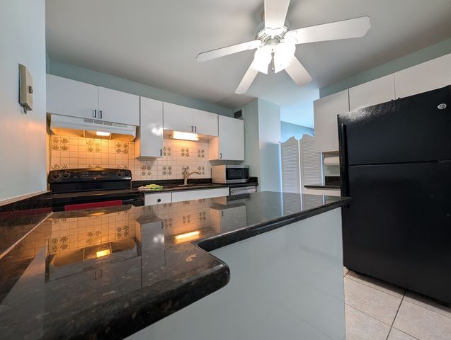6171 N Sheridan Road 1412, Chicago, IL 60660