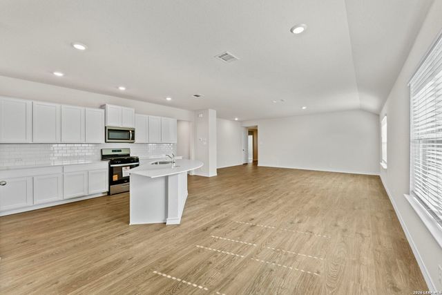 632 Sumpter Banks, Cibolo, TX 78108