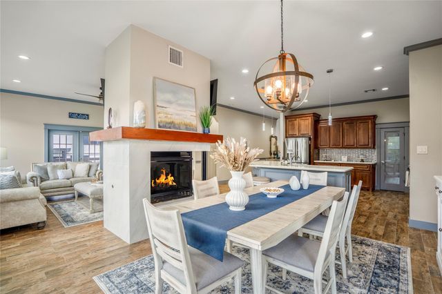 3802 Windswept Drive, Montgomery, TX 77356