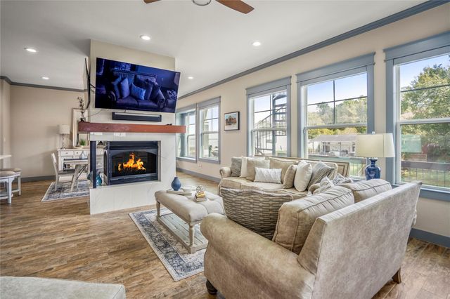 3802 Windswept Drive, Montgomery, TX 77356