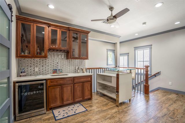 3802 Windswept Drive, Montgomery, TX 77356