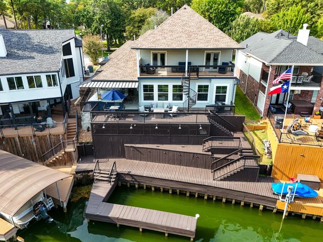 3802 Windswept Drive, Montgomery, TX 77356