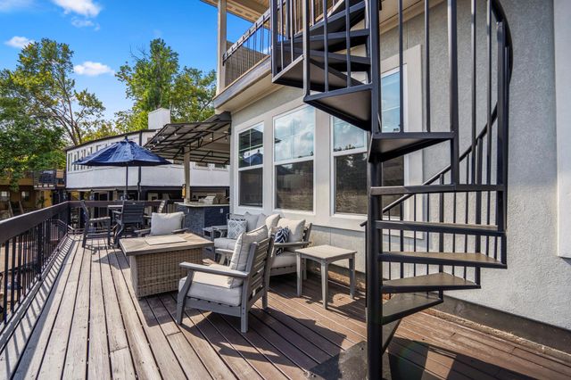 3802 Windswept Drive, Montgomery, TX 77356