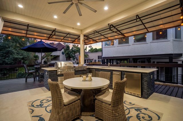 3802 Windswept Drive, Montgomery, TX 77356