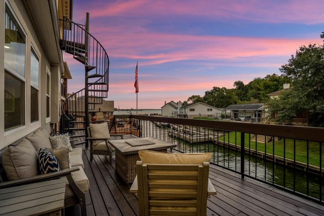 3802 Windswept Drive, Montgomery, TX 77356