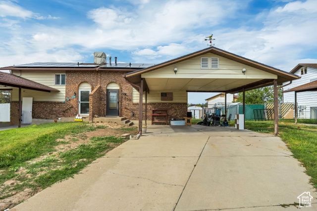 3632 W 4650 S, Roy, UT 84067