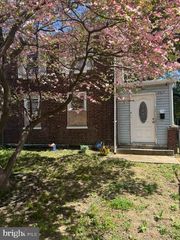 2912 KANSAS RD, Camden, NJ 08104