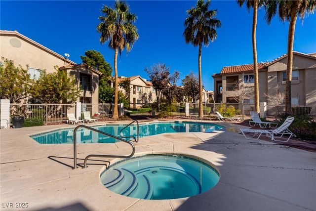 2110 Los Feliz Street 2015, Las Vegas, NV 89156