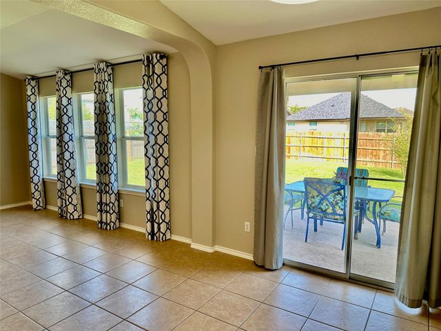 207 Dragon Ridge RD, Buda, TX 78610