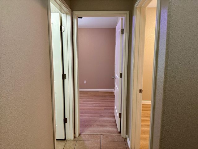 207 Dragon Ridge RD, Buda, TX 78610